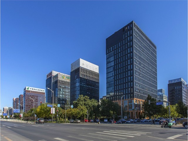 合金材质轮毂多少钱